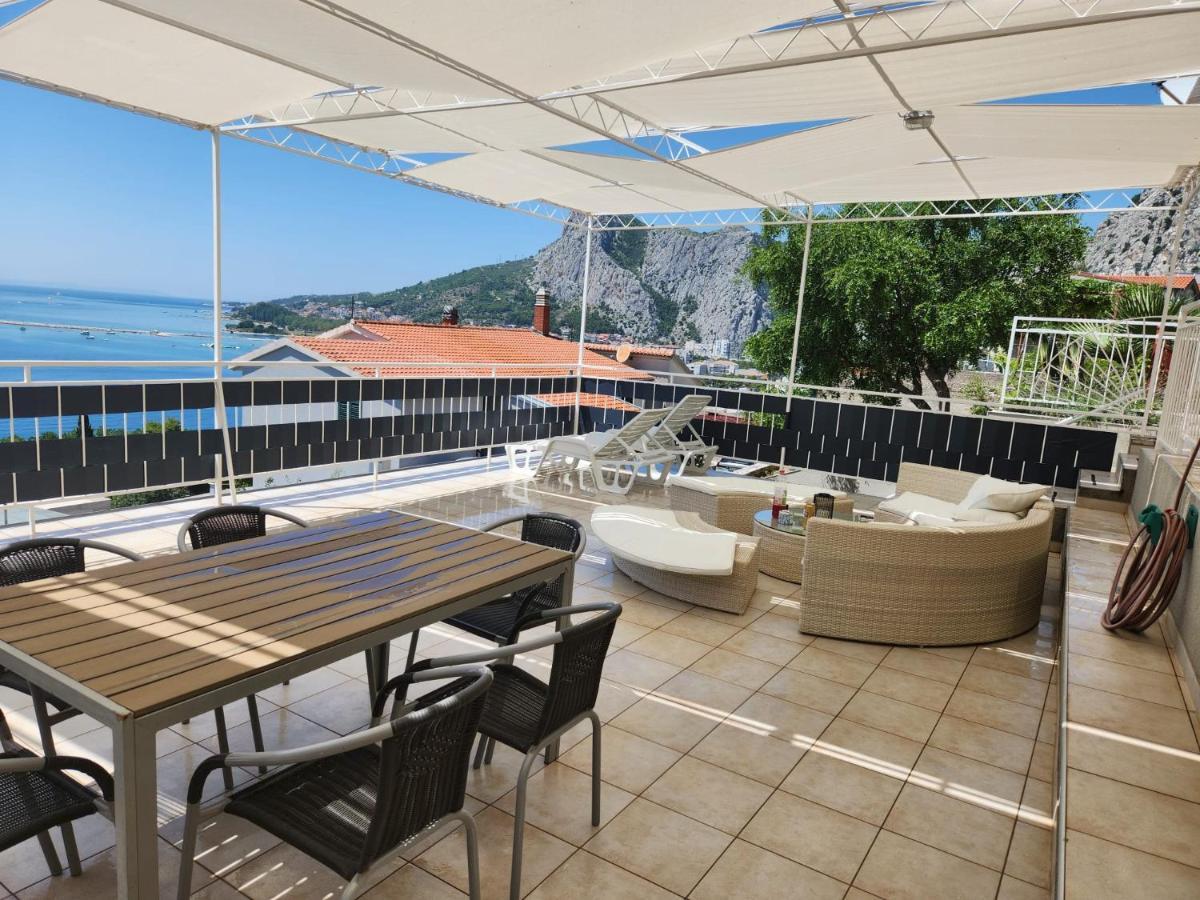 Apartment Vista Omiš Exteriör bild